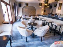 Grandezza Galerie De Local 19