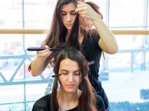 Make Up Cosmo Beauty School 610