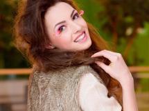 Make Up Cosmo Beauty School 750