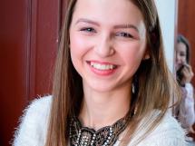 Make Up Cosmo Beauty School 325