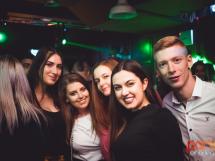 Nostalgia Party, Poza