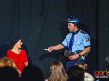 Spectacol De Teatru In Urban 40